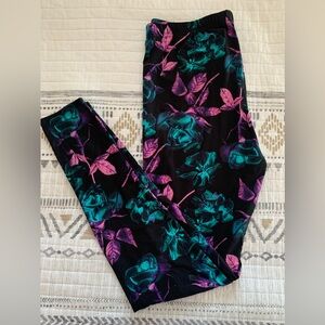 Floral print Leggings- Sizee fits Large